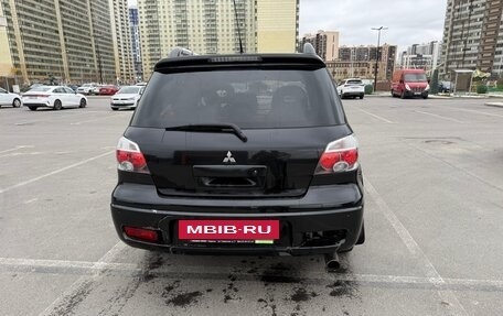 Mitsubishi Outlander III рестайлинг 3, 2005 год, 470 000 рублей, 4 фотография
