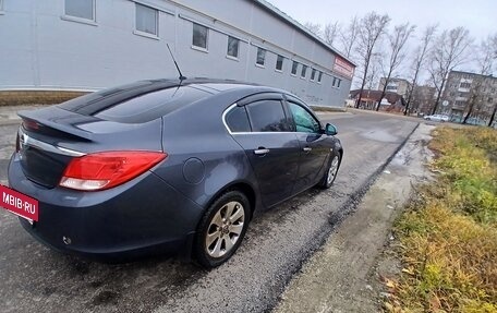 Opel Insignia II рестайлинг, 2010 год, 900 000 рублей, 2 фотография
