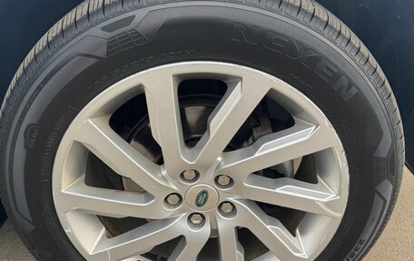 Land Rover Freelander II рестайлинг 2, 2013 год, 1 650 000 рублей, 23 фотография