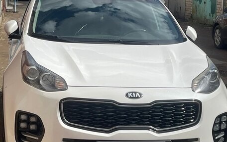 KIA Sportage IV рестайлинг, 2018 год, 2 175 000 рублей, 1 фотография