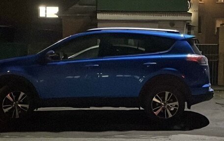 Toyota RAV4, 2016 год, 2 360 000 рублей, 1 фотография