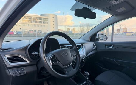 Hyundai Solaris II рестайлинг, 2021 год, 1 450 000 рублей, 12 фотография