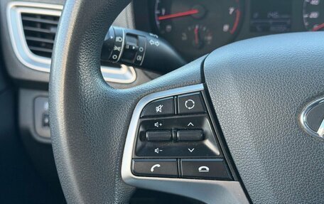 Hyundai Solaris II рестайлинг, 2021 год, 1 450 000 рублей, 15 фотография