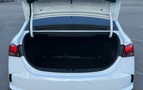 Hyundai Solaris II рестайлинг, 2021 год, 1 450 000 рублей, 23 фотография