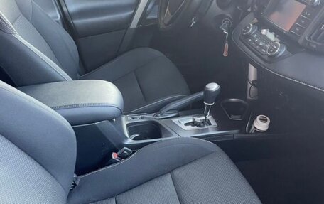 Toyota RAV4, 2016 год, 2 360 000 рублей, 8 фотография