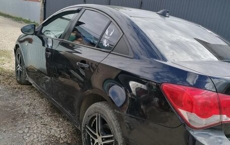 Chevrolet Cruze II, 2011 год, 500 000 рублей, 4 фотография