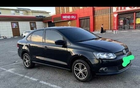 Volkswagen Polo VI (EU Market), 2014 год, 850 000 рублей, 2 фотография