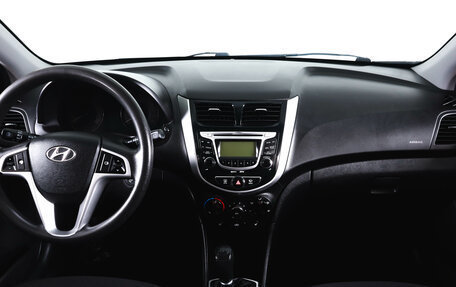 Hyundai Solaris II рестайлинг, 2013 год, 799 000 рублей, 14 фотография