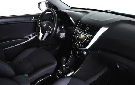 Hyundai Solaris II рестайлинг, 2013 год, 799 000 рублей, 12 фотография