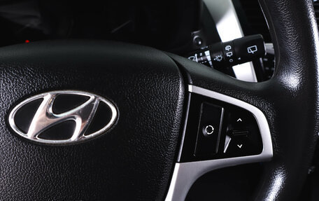 Hyundai Solaris II рестайлинг, 2013 год, 799 000 рублей, 18 фотография