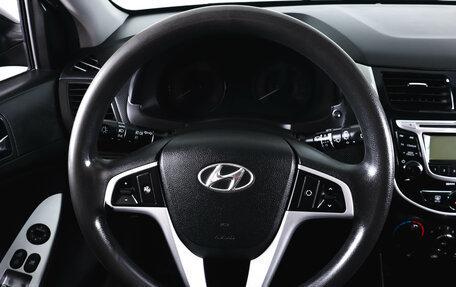 Hyundai Solaris II рестайлинг, 2013 год, 799 000 рублей, 16 фотография