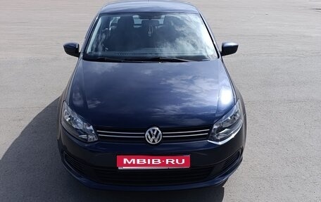 Volkswagen Polo VI (EU Market), 2012 год, 950 000 рублей, 1 фотография