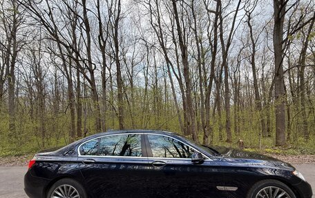 BMW 7 серия, 2015 год, 3 200 000 рублей, 10 фотография
