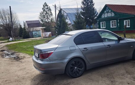 BMW 5 серия, 2008 год, 1 000 000 рублей, 4 фотография