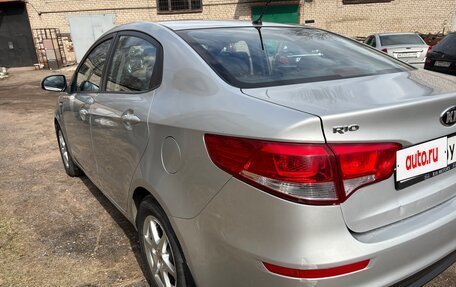KIA Rio III рестайлинг, 2015 год, 810 000 рублей, 11 фотография