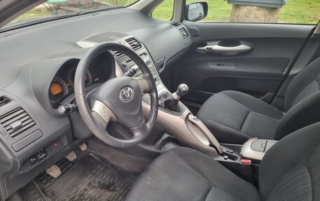 Toyota Auris II, 2007 год, 680 000 рублей, 10 фотография