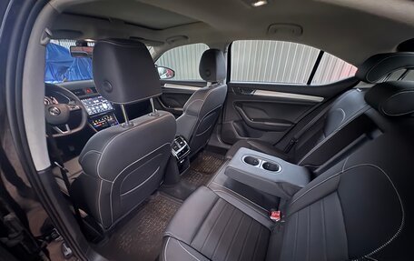 Skoda Superb III рестайлинг, 2025 год, 3 220 000 рублей, 5 фотография