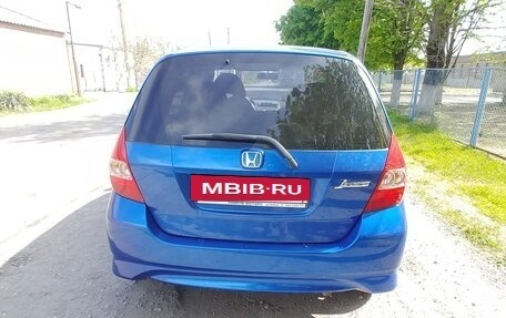 Honda Jazz I рестайлинг, 2008 год, 630 000 рублей, 5 фотография