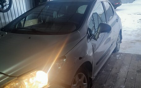 Peugeot 308 II, 2011 год, 250 000 рублей, 15 фотография
