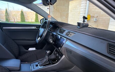 Skoda Superb III рестайлинг, 2020 год, 2 900 000 рублей, 4 фотография