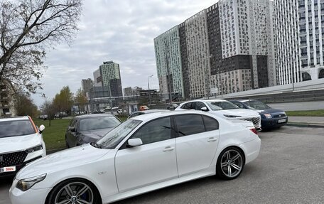 BMW 5 серия, 2008 год, 2 800 000 рублей, 15 фотография