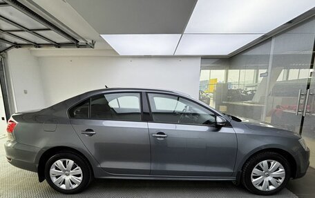 Volkswagen Jetta VI, 2013 год, 985 000 рублей, 4 фотография