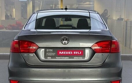 Volkswagen Jetta VI, 2013 год, 985 000 рублей, 6 фотография