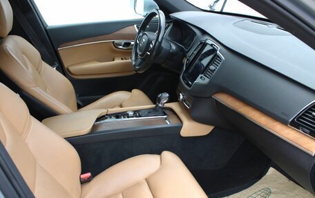 Volvo XC90 II рестайлинг, 2017 год, 3 640 000 рублей, 10 фотография