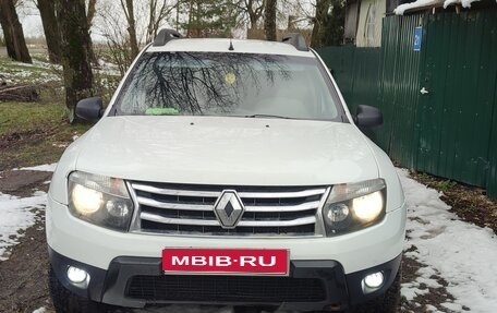 Renault Duster I рестайлинг, 2013 год, 850 000 рублей, 1 фотография