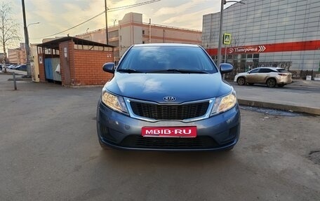 KIA Rio III рестайлинг, 2013 год, 980 000 рублей, 1 фотография