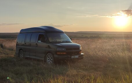 Chevrolet Express II, 2004 год, 1 290 000 рублей, 5 фотография