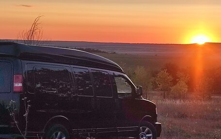 Chevrolet Express II, 2004 год, 1 290 000 рублей, 7 фотография