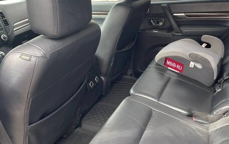 Mitsubishi Pajero IV, 2008 год, 2 000 000 рублей, 9 фотография