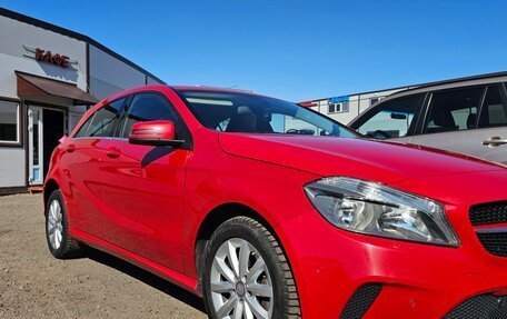 Mercedes-Benz A-Класс, 2016 год, 1 850 000 рублей, 3 фотография