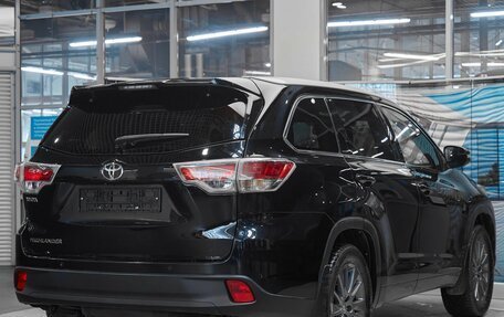Toyota Highlander III, 2014 год, 2 429 000 рублей, 6 фотография