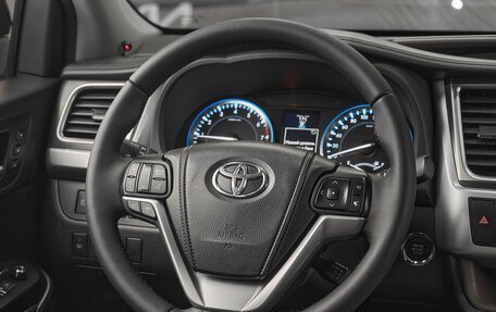 Toyota Highlander III, 2014 год, 2 429 000 рублей, 10 фотография