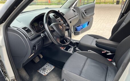 Skoda Fabia II, 2013 год, 850 000 рублей, 7 фотография