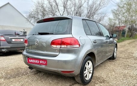 Volkswagen Golf VI, 2010 год, 800 000 рублей, 3 фотография