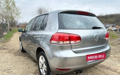 Volkswagen Golf VI, 2010 год, 800 000 рублей, 4 фотография