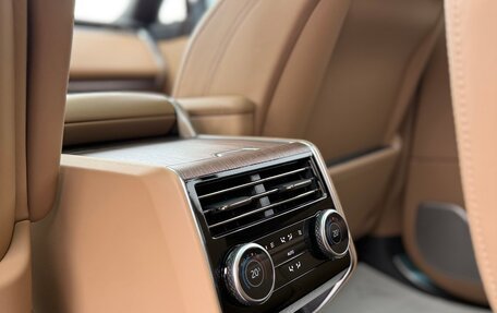 Land Rover Range Rover IV рестайлинг, 2025 год, 22 900 000 рублей, 8 фотография