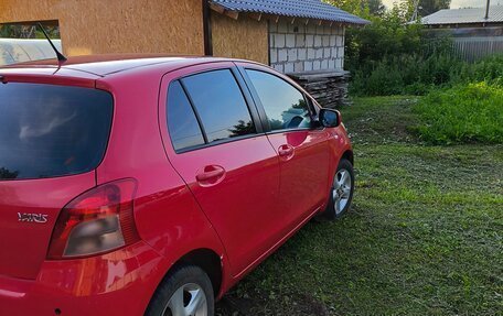 Toyota Yaris III рестайлинг, 2006 год, 410 000 рублей, 5 фотография
