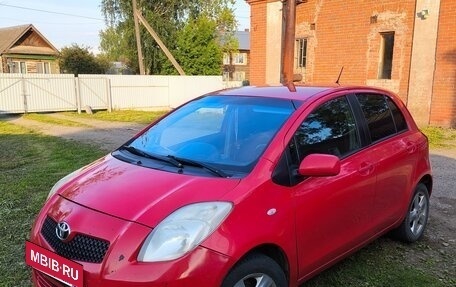 Toyota Yaris III рестайлинг, 2006 год, 410 000 рублей, 4 фотография