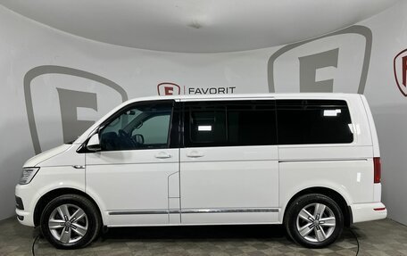 Volkswagen Multivan T6 рестайлинг, 2015 год, 3 399 000 рублей, 5 фотография