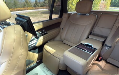 Land Rover Range Rover IV рестайлинг, 2025 год, 25 900 000 рублей, 18 фотография
