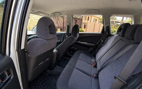 Mitsubishi Outlander III рестайлинг 3, 2005 год, 1 000 000 рублей, 5 фотография