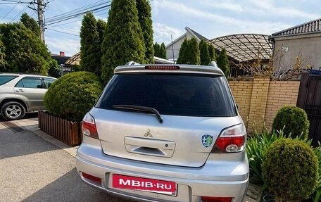 Mitsubishi Outlander III рестайлинг 3, 2005 год, 1 000 000 рублей, 2 фотография
