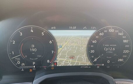 Volkswagen Touareg III, 2018 год, 3 829 450 рублей, 7 фотография