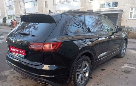 Volkswagen Touareg III, 2018 год, 3 829 450 рублей, 3 фотография