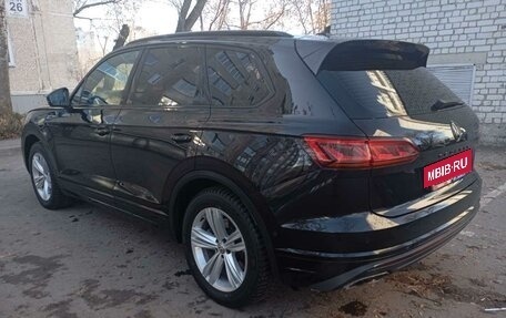 Volkswagen Touareg III, 2018 год, 3 829 450 рублей, 4 фотография