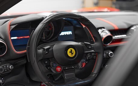 Ferrari 812, 2020 год, 43 500 000 рублей, 13 фотография